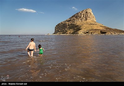 نام این دریاچه امروزه به «دریاچه ارومیه» مشهور است که از نام شهر ارومیه مرکز استان آذربایجان‌غربی گرفته شده و در زبان ترکی به آن «اورمو گولو» هم گفته می‌شود 