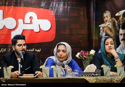  فاطمه هاشمی و ساناز سماواتی در نشست خبری مجموعه تلویزیونی محرمانه
