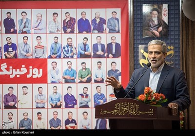 سخنرانی مجید قلی زاده مدیر عامل خبرگزاری تسنیم در جشن روز خبرنگار