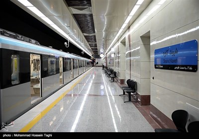 آیین بهره برداری از ایستگاه پایانی خط 2 و آغاز عملیات اجرایی خط 4 قطارشهری مشهد صبح امروز انجام شد.
