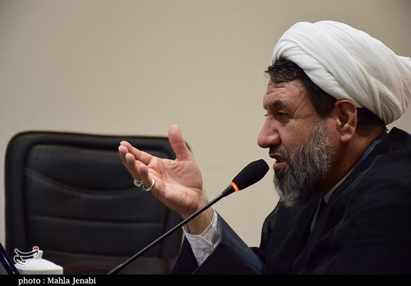 امام جمعه کرمان: مدیران دولت باید به دنبال گشایش کار مردم باشند