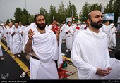 حجاج ایرانی در مراسم دعای عرفه در صحرای عرفات