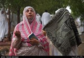 حجاج ایرانی در مراسم دعای عرفه در صحرای عرفات