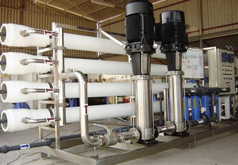 هفته دولت پایان مشکلات کمبود آب شاه‌غیب لارستان؛ دستگاه آب‌ شیرین‌کن نصب می‌شود