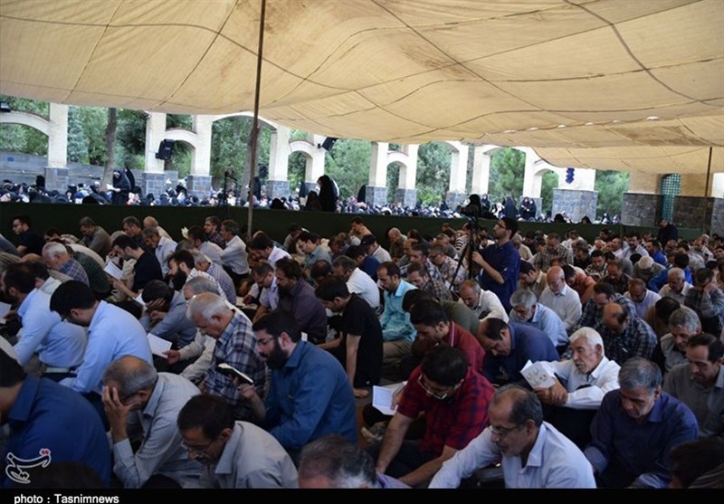 مراسم پر فیض دعای عرفه در همدان برگزار شد+تصاویر
