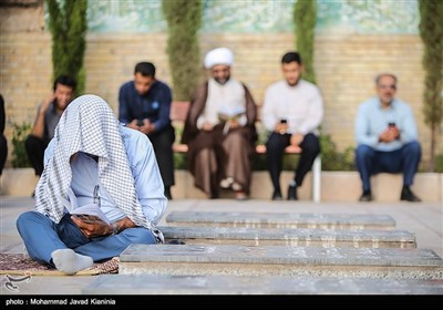 آئین قرائت دعای عرفه در کرمان 