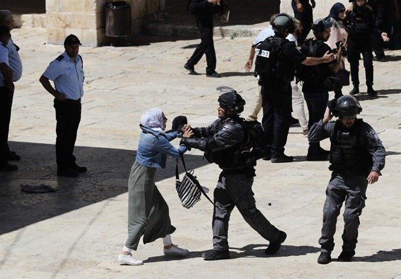 فلسطین اشغالی| یورش شهرک‌نشینان به مسجدالاقصی و بازداشت 4 فلسطینی