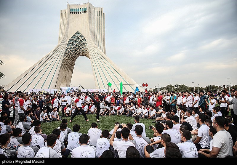 همایش بزرگ روز جهانی ووشو برگزار شد