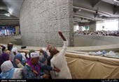 حضور حجاج در سومین روز رمی جمرات در منا