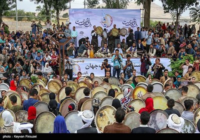 اجتماع بزرگ دف نوازان در پایتخت دف ایران - سنندج