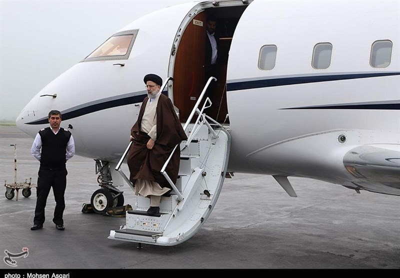 رئیس قوه قضائیه با پروازی عمومی وارد فرودگاه بین المللی اصفهان شد