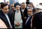 رئیس قوه قضائیه در یک فضای صمیمی با زندانیان زندان مرکزی سنندج گفتوگو کرد