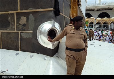 سنگ حجرالاسود در مسجدالحرام و مکه مکرمه