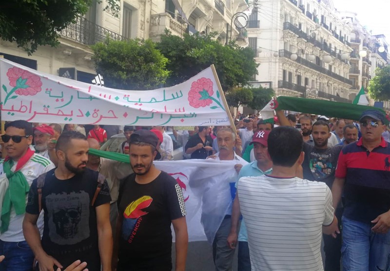 تظاهرات الجزایری‌ها در بیست و ششمین جمعه پیاپی