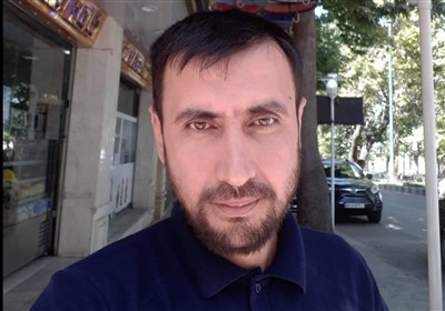 گزارش 4| فعال اسلام‌گرای تاجیک: بازگشت به خط فارسی سد محکمی مقابل افراط‌گرایی است