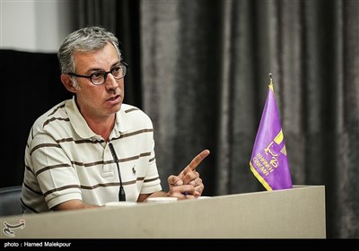 مصطفی احمدی در نشست خبری هیئت مدیره خانه سینما