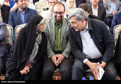  پیروز حناچی شهردار تهران در آیین بهره برداری از پروژه های مدیریت شهری در اراضی عباس آباد