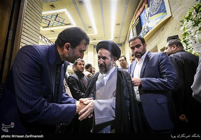 حجت الاسلام والمسلمین ابوترابی در مراسم ختم همسر جمال انصاری رئیس سازمان تعزیرات