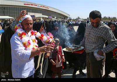 Iranian Hajj Pilgrims Begin Returning From Saudi Arabia