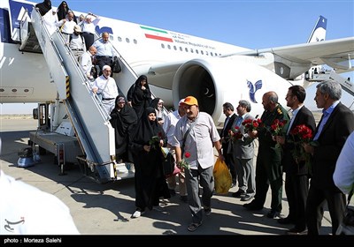 Iranian Hajj Pilgrims Begin Returning From Saudi Arabia