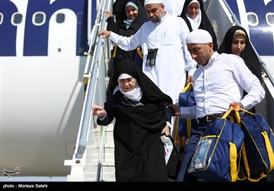 Iranian Hajj Pilgrims Begin Returning From Saudi Arabia