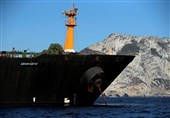 US Warns Greece against Hosting Iranian Oil Tanker