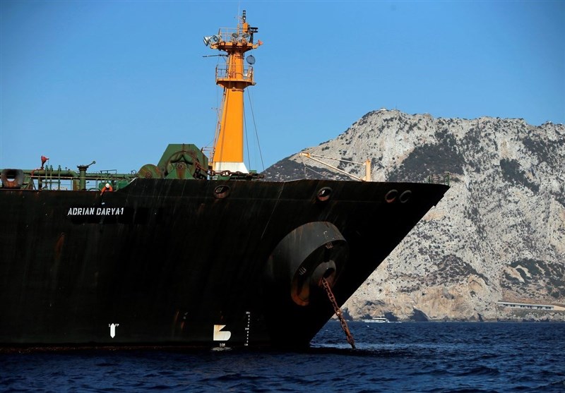 US Warns Greece against Hosting Iranian Oil Tanker