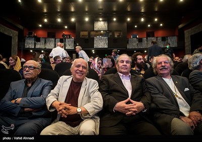 حسن زاهدی، بیژن محتشم، سیروس الوند و اکبر زنجانپور در آئین نکوداشت‌های بیست‌ویکمین جشن سینمای ایران