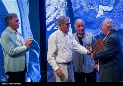 نکوداشت حسن زاهدی در بیست‌ویکمین جشن خانه سینما