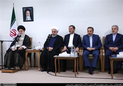 امام خامنهای در دیدار هیئت دولت: مسئولان به تولید داخلی توجه کنند/ وضعیت کنونی کشمیر نتیجه اقدامات انگلیس خبیث است