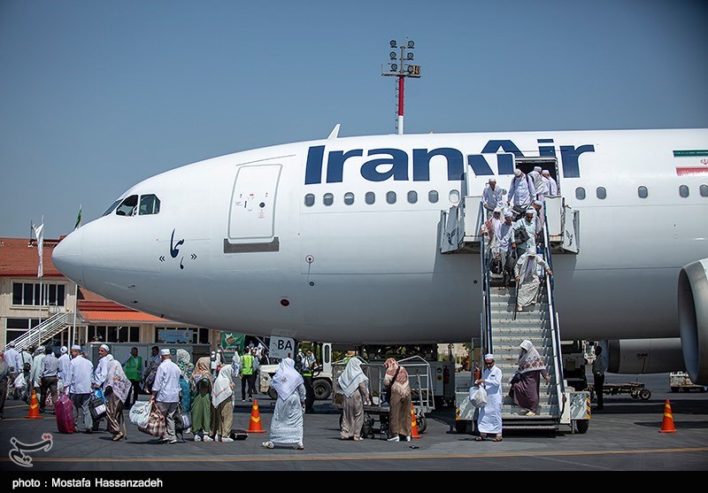 نخستین پرواز بازگشت حجاج استان بوشهر در فرودگاه بوشهر به زمین نشست