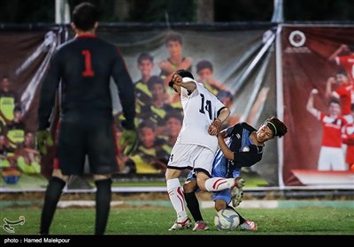 دیدار دوستانه تیم‌های فوتبال عکاسان ایران و منتخب پرشین