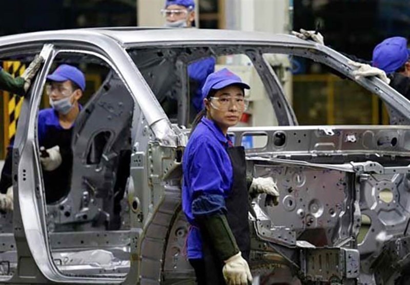 فروش خودرو در چین 4 درصد کاهش یافت