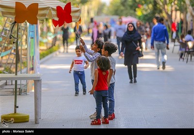 برگزاری نمایشگاه اسباب‌بازی ایرانی در کنار غرفه‌های فرهنگی و هنری