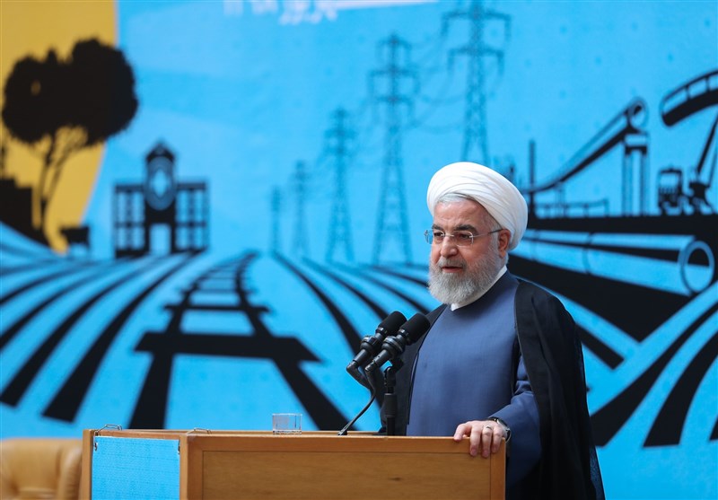 روحانی: دست قدرت و دست دیپلماسی باید با هم باشد/ برای منافع ملی خود می‌ایستیم