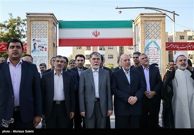 با حضور وزیر فرهنگ و ارشاد اسلامی هفت کتابخانه عمومی در استان اصفهان به بهره برداری رسید.