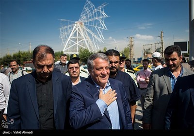 محسن هاشمی رفسنجانی رئیس شورای شهر تهران در آئین افتتاح ایستگاه میدان محمدیه در خط ۷ مترو
