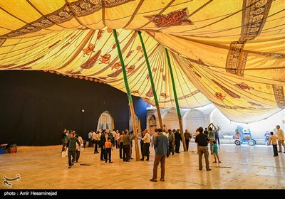 برپایی خیمه عزاداری اباعبدالله(ع) درصحن زیارتگاه امامزاده موسی مبرقع فرزند امام محمد تقی(ع)