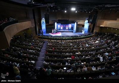 اختتامیه سی‌ودومین جشنواره بین المللی فیلم کودک و نوجوان اصفهان در سالن همایش‌های سیتی‌سنتر اصفهان