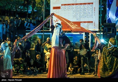 نمایش مبارز از تبریز در چهاردهمین جشنواره تئاتر خیابانی مریوان 