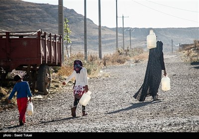  آبرسانی تمام روستاهای فاقد آب بروجرد انجام می‌شود 