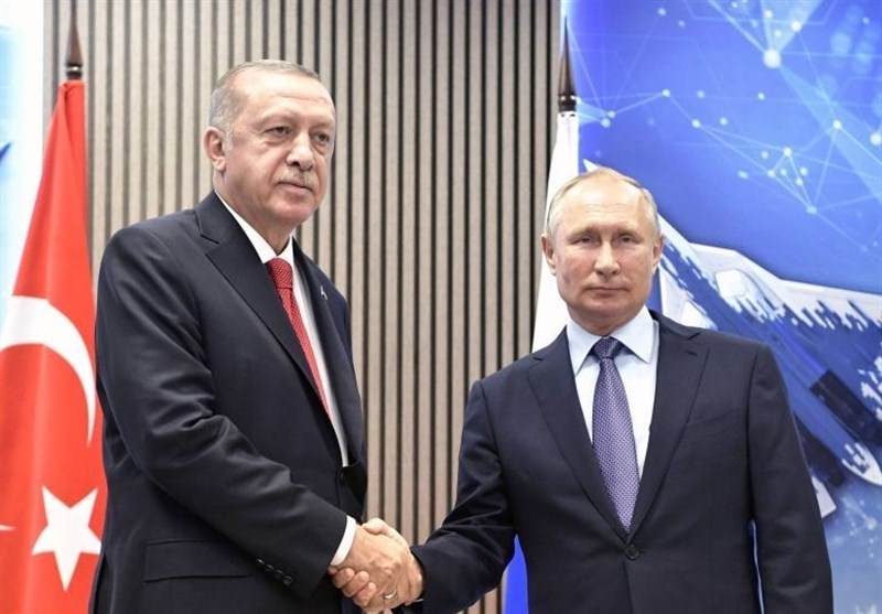 پوتین: روسیه و ترکیه تلاش بیشتری برای نابودی تروریسم در ادلب انجام می‌دهند