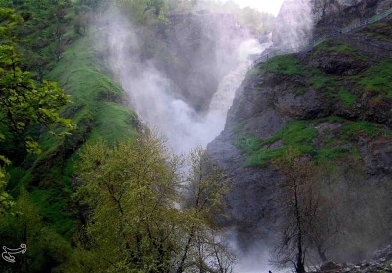 Shalmash Waterfall: One of The Amazing Waterfalls of Iran
