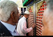 آئین استقبال از پیرغلامان حسینی در آستان امامزاده سیدمحمد جعفر(ع) یزد به روایت تصویر