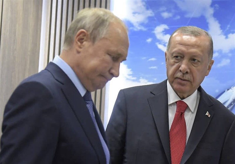گفتگوی تلفنی پوتین و اردوغان درباره تحولات سوریه / دعوت پوتین از اردوغان برای سفر به روسیه