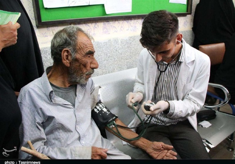 4 تیم پزشکی به منطقه فلک‌الدین خرم‌آباد اعزام شد