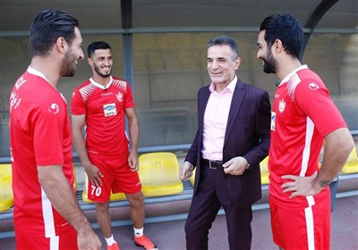 انصاریفرد: خدا را شکر در کورس قهرمانی ماندیم/ کالدرون هنوز لیست خروجی به ما نداده است