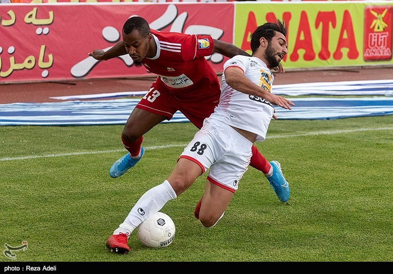 منافی: خیلی زود است که نگران پرسپولیس باشیم/ بیرانوند باید در رفتارهایش تجدیدنظر کند