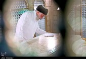 غبارروبی مضجع مطهر حضرت امام رضا (ع) با حضور رهبر معظم انقلاب
