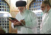 غبارروبی مضجع مطهر حضرت امام رضا (ع) با حضور رهبر معظم انقلاب